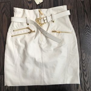 NWT Guess skirt